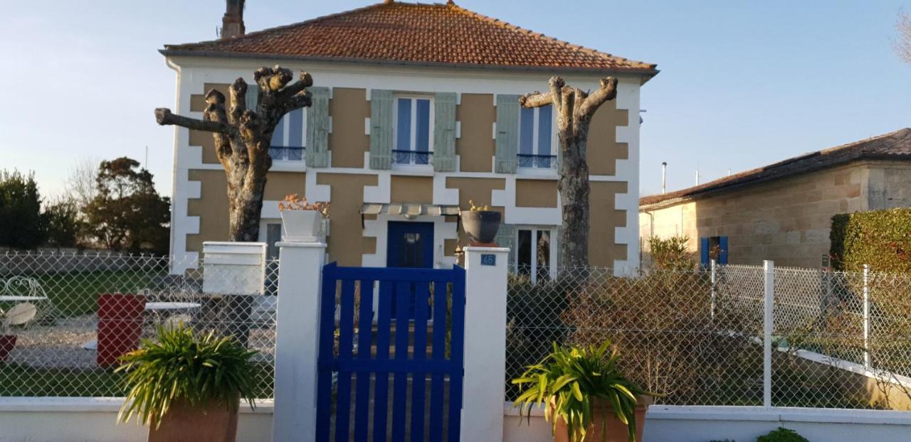 Grande Maison Charentaise Avec Vue Sur Le Chenal Superbes Couches De Soleil Sur L Estuaire De La Gironde! Mortagne-sur-Gironde Eksteriør billede